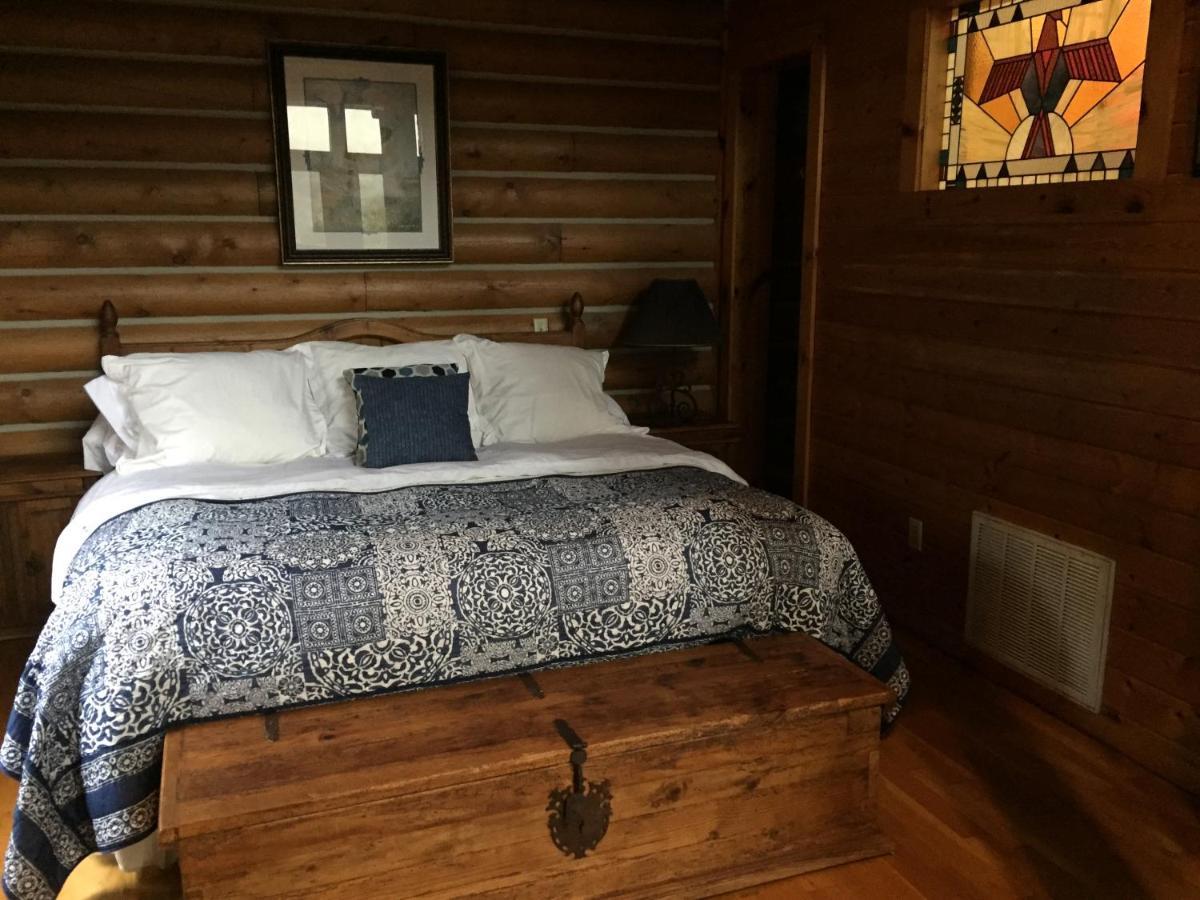 Cherokee Mountain Log Cabins Eureka Springs Extérieur photo