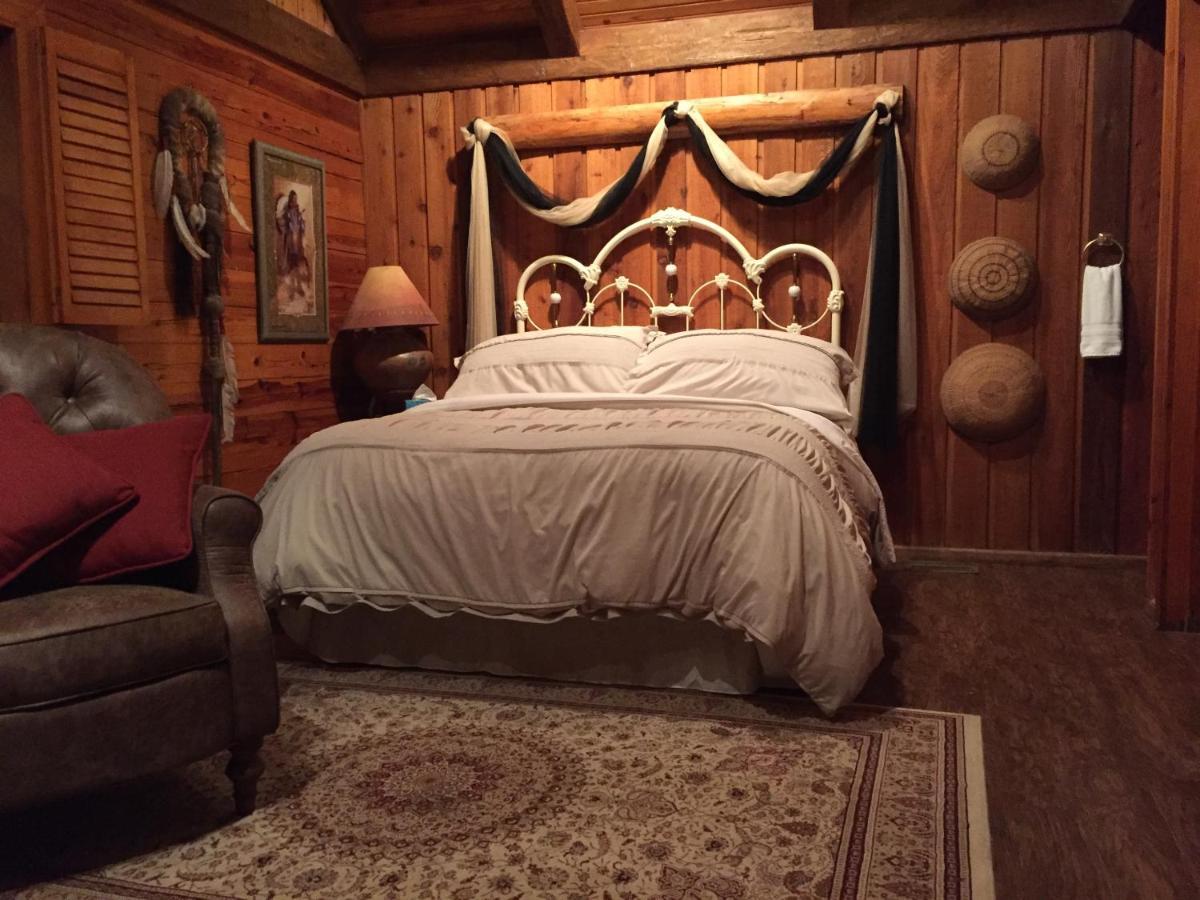Cherokee Mountain Log Cabins Eureka Springs Extérieur photo